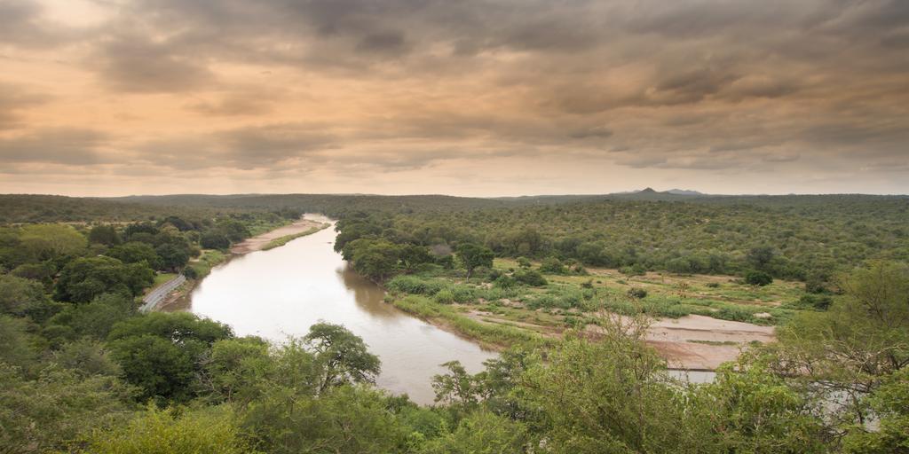 Naledi Lodges บาลูเลเกมรีเซิร์ฟ ภายนอก รูปภาพ